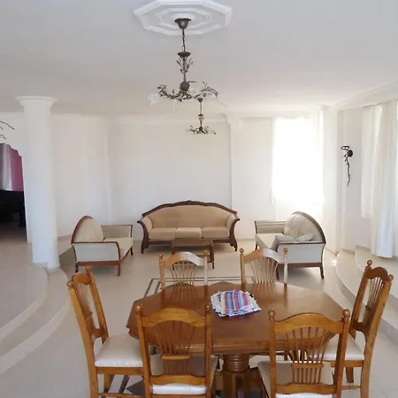 Villa Mavi Calis *