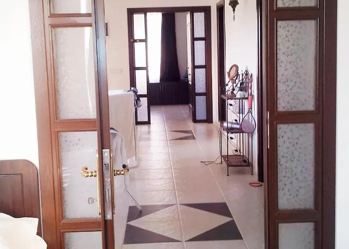 Mavi Calis فيلة *